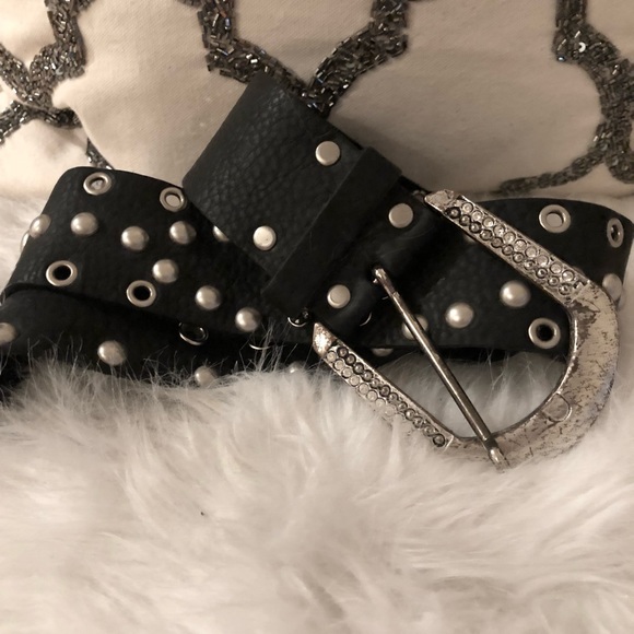 Leatherock Accessories - Leatherock leather black stud & rhinestone belt